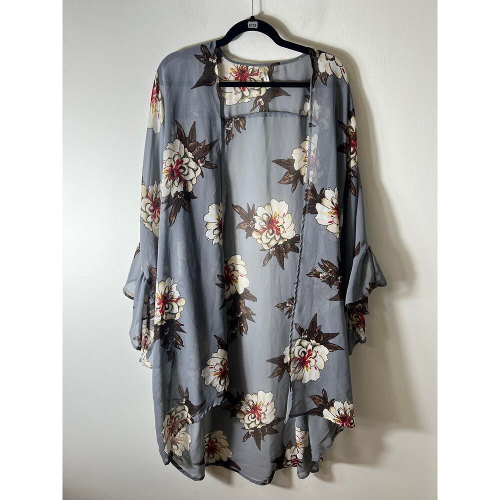Truth Kimono, Grey With Magnolia Flowers 3XL